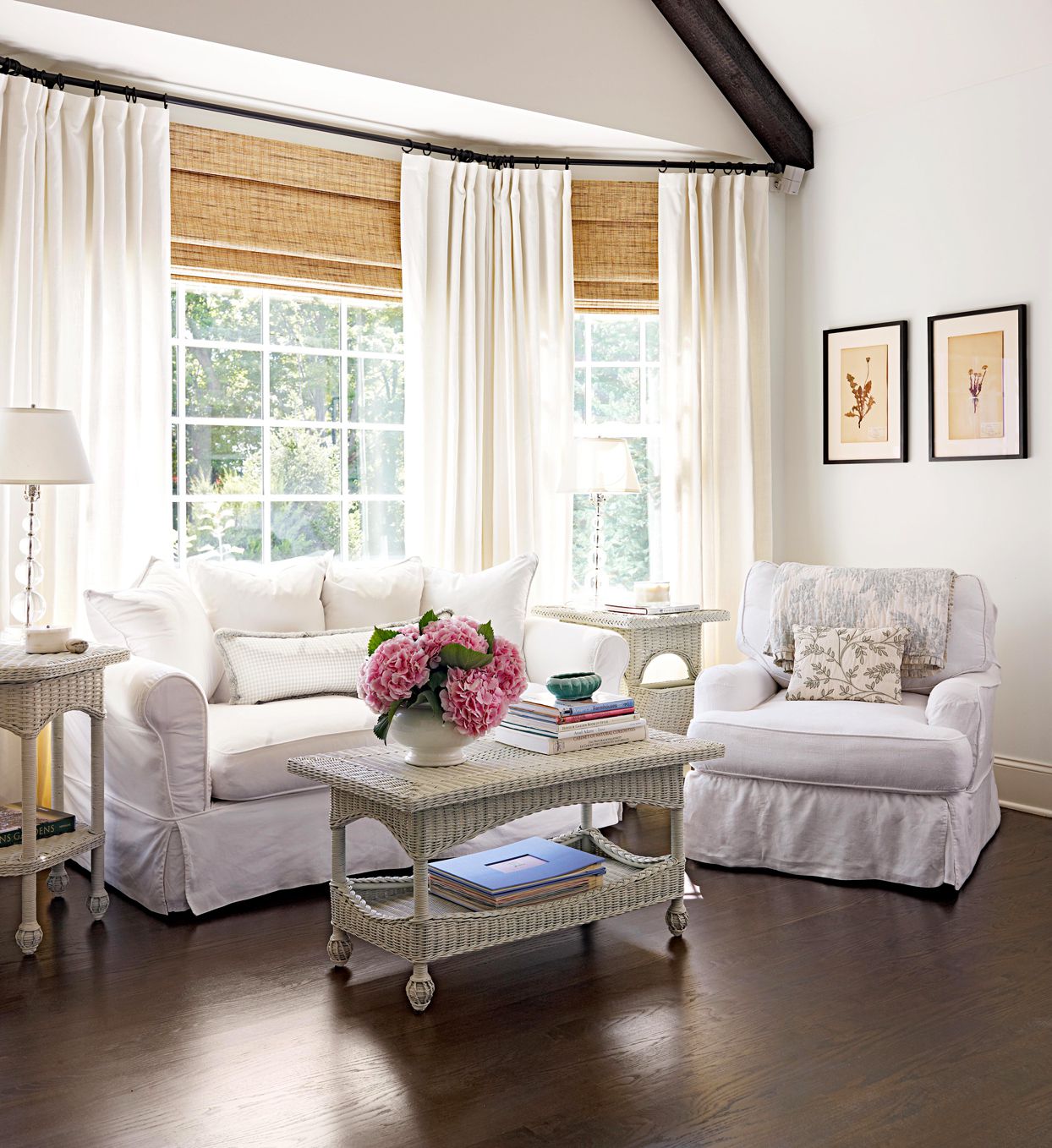 What are the best bay window curtains styles? See these top 3 ideas for your home!